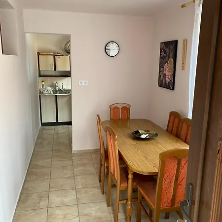 Noel Apartment